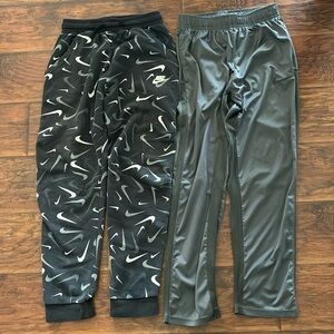 Boys Nike Sweats. Youth Large.